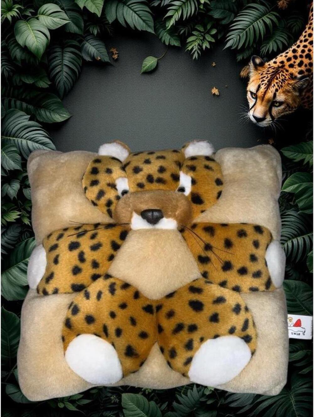 TWIE Cheetah Plush Sculpted Pillow.  11 x 11".  Adorable.  Perfect for Cuddles!
